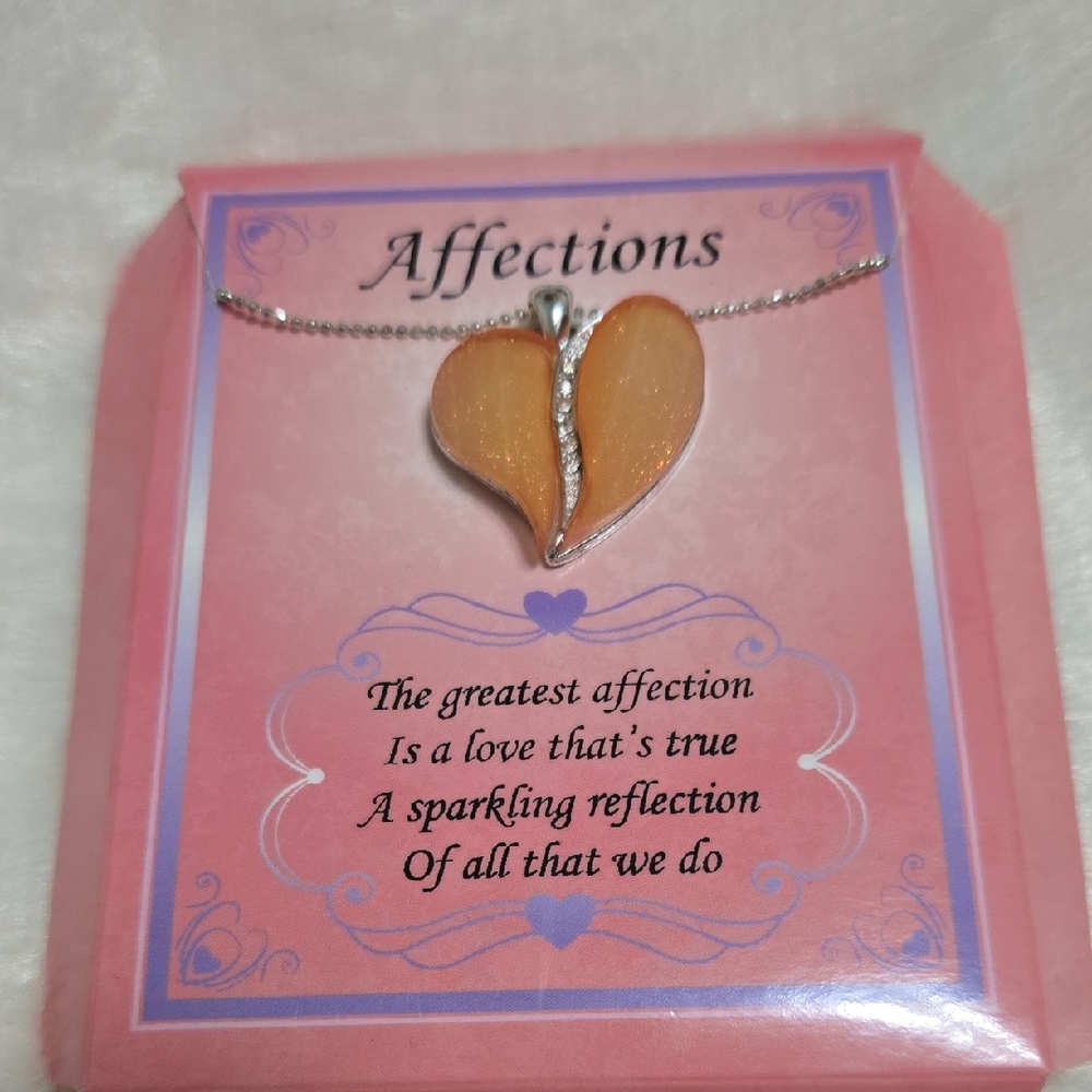 Heart Pendant Necklace in Peach-Gold